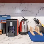 Central Art-Inspired Flat With Private Garage